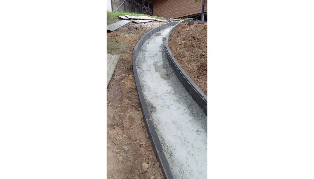 День 5 Устройство бордюра паркового квадратного