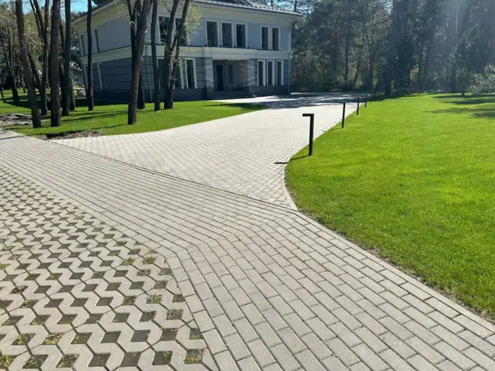 Решітка паркувальна h-80 сірий