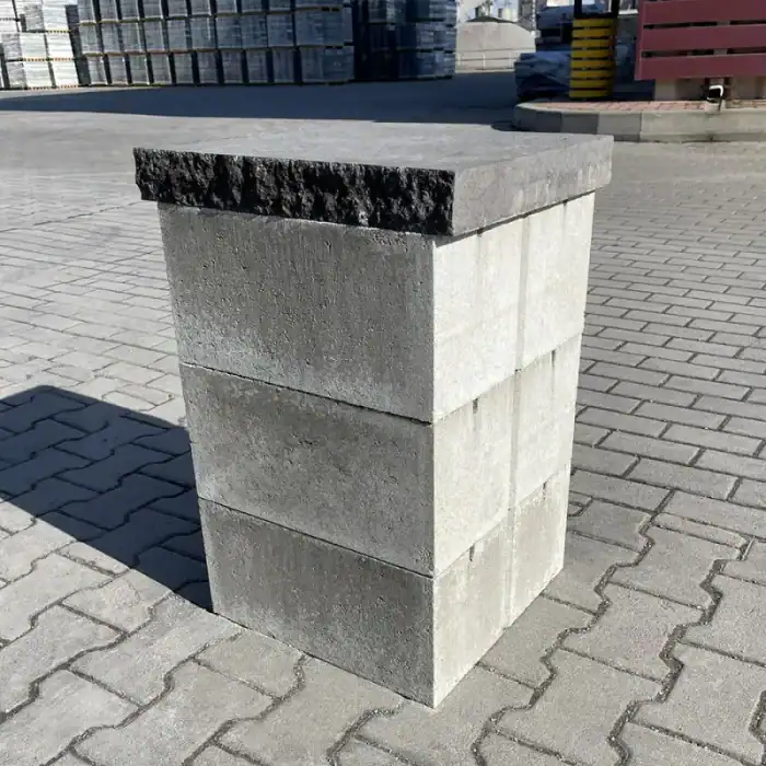 Тротуарная плитка Крышка Плита декоративная 450×450 (две колотые стороны) купить Киев | Золотой Мандарин